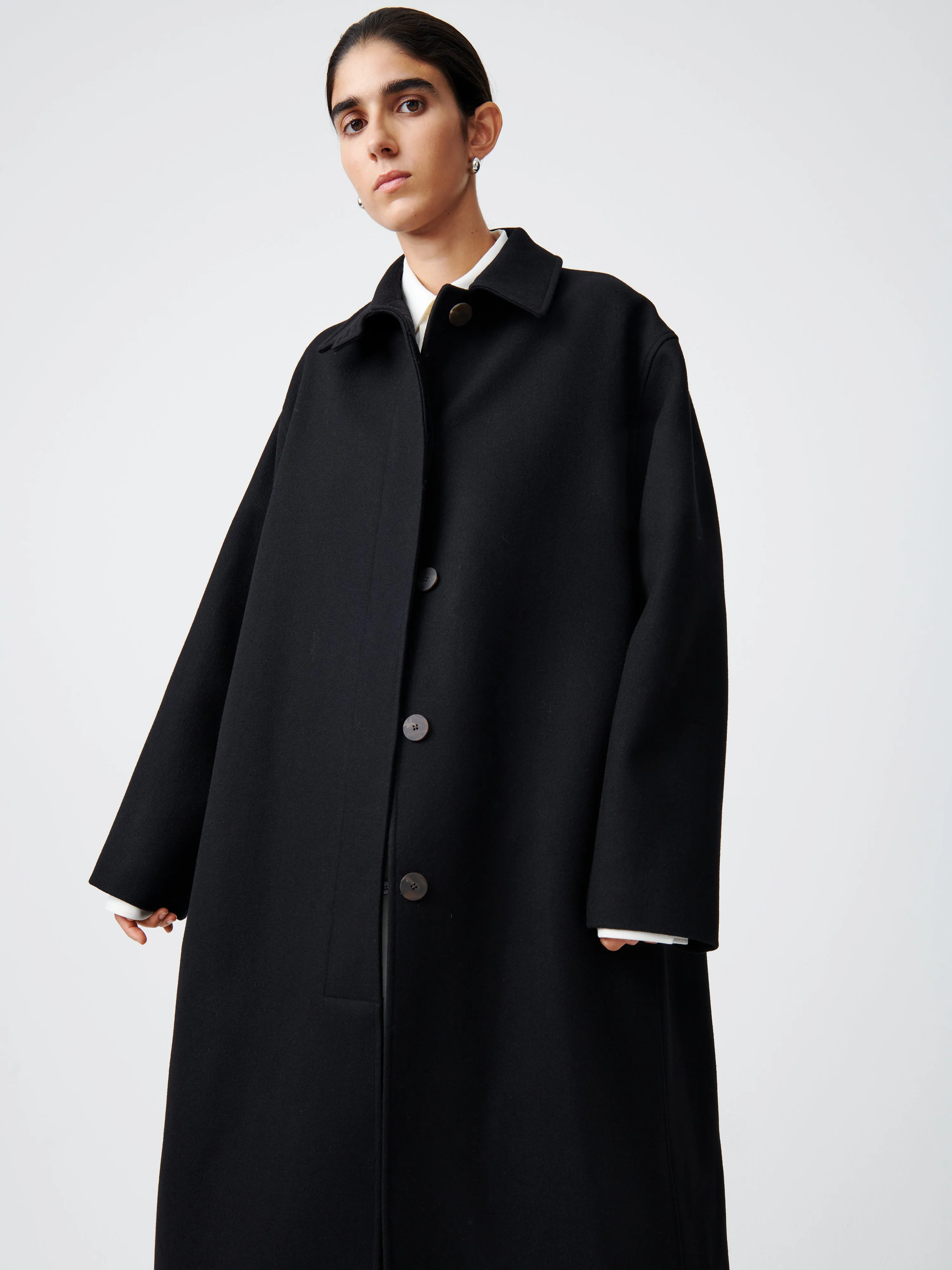 Ria Coat in Black