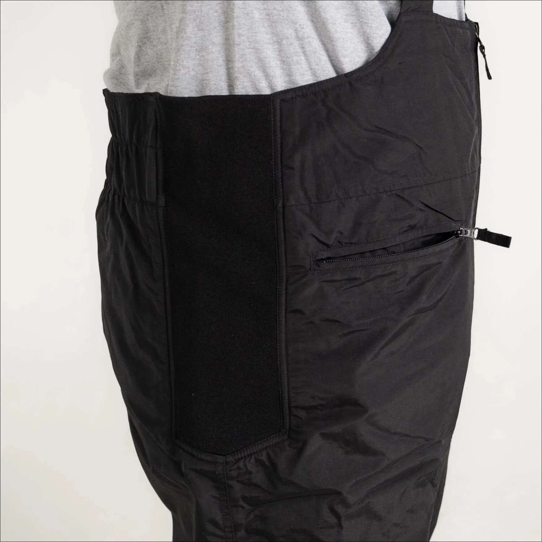 Snow Country Outerwear Mens S-XL Insulated Winter Ski Snow Bibs Suspender Pants Black