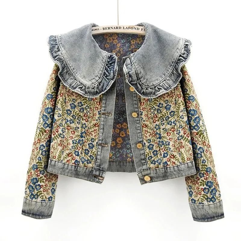 Stylish Autumn Denim Jacket with Jacquard Embroidery and Peter Pan Collar for Women