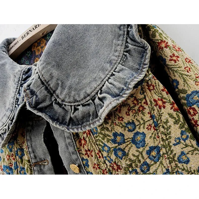 Stylish Autumn Denim Jacket with Jacquard Embroidery and Peter Pan Collar for Women